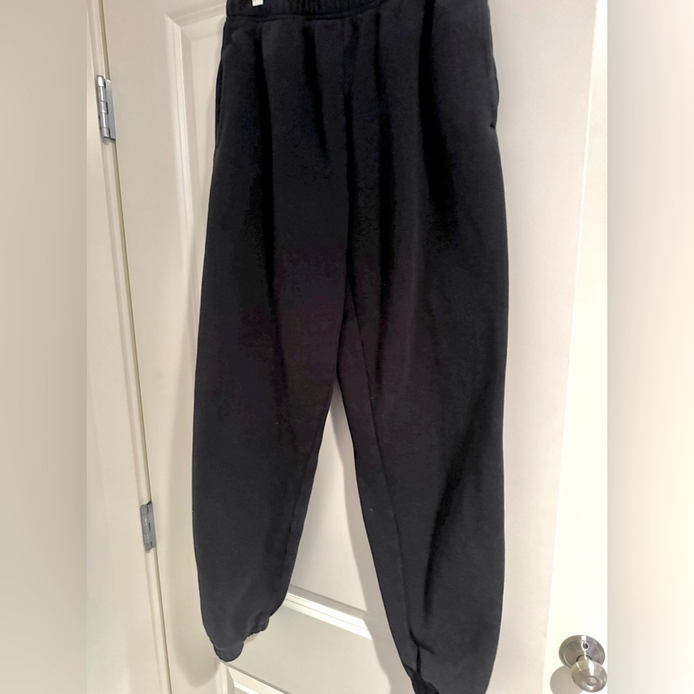 TNA Cozy Fleece Aritzia Women’s Sweatpants Size Small